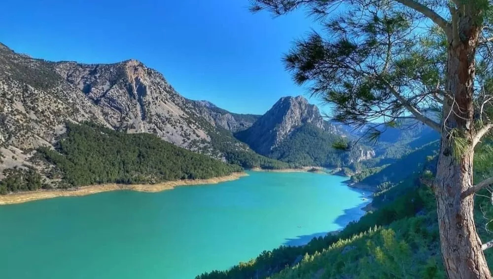 tour zeleniy kanyon iz side 1